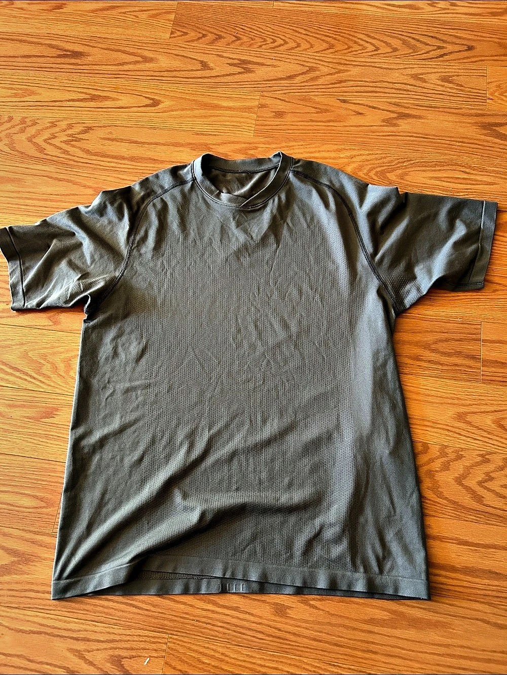 lululemon Metal Vent Tech Short-Sleeve Shirt Short Sleeve Athletic Tee in Green